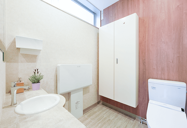 パウダールーム